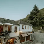 Penzion Grey Stone Gjirokastër