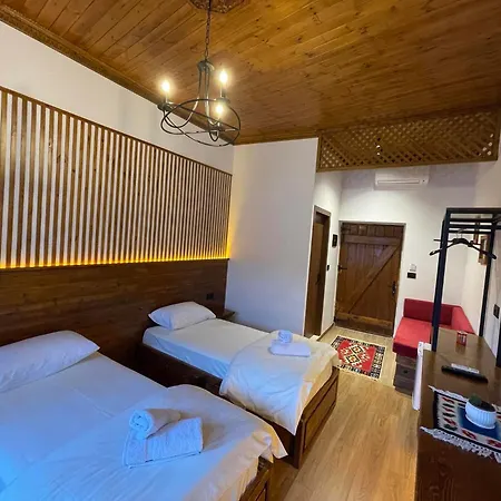 Grey Stone 4* Gjirokastër