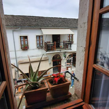 Grey Stone Konukevi Gjirokastër