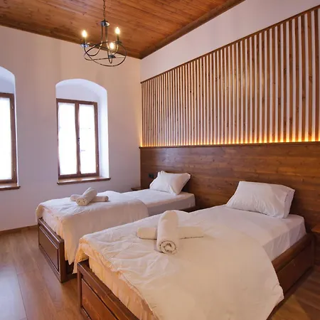 Grey Stone 4* Gjirokastër