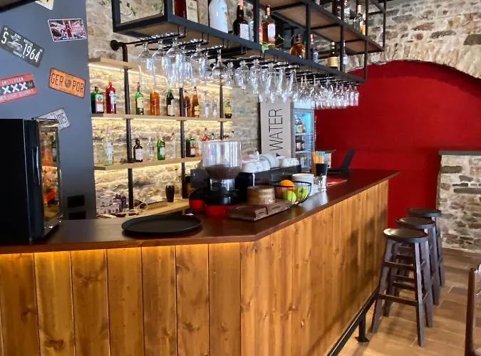 Grey Stone 招待所 Gjirokastër