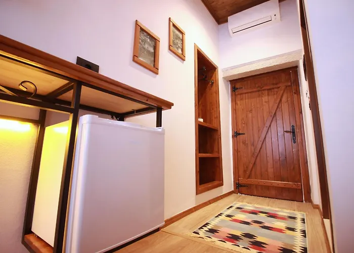 Grey Stone 招待所 Gjirokastër