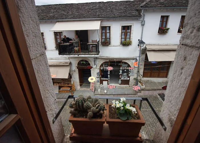 Grey Stone 招待所