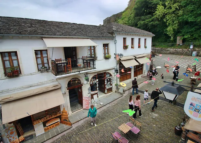 Grey Stone 招待所 Gjirokastër